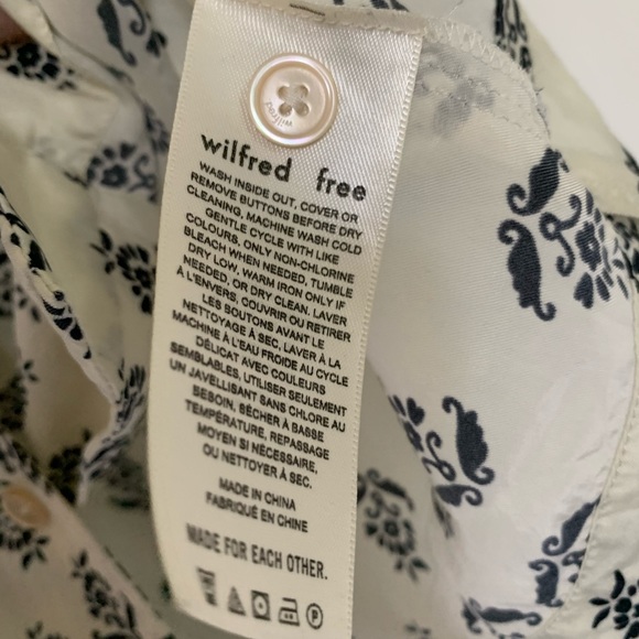 Aritzia Wilfred Free Blouse- Cream/Blue Oversized - Picture 4 of 5